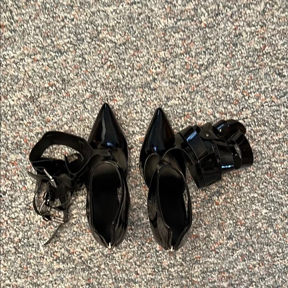 Black Women's High Heel Shoes - Picture 7 of 11